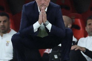 九游娱乐登录入口-随着利物浦3-0+巴萨4-2！欧冠最新积分榜：切尔西晋级，穆帅出局